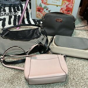 listing-status-banner